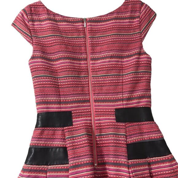 A/X Armani Echange Cap Sleeve Pleated Dress Size 2 - Picture 5 of 16